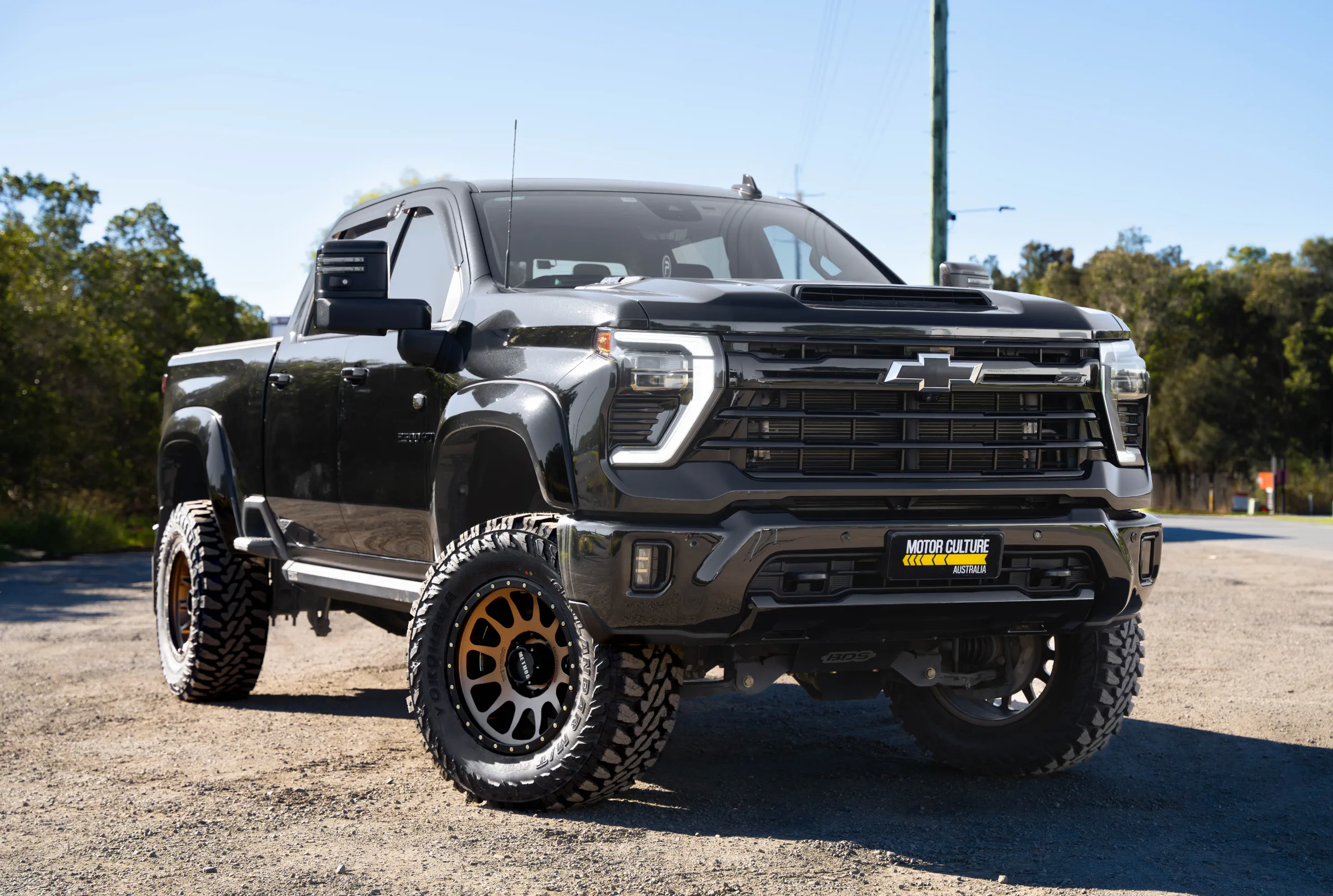 Chevrolet Silverado 2500 detail