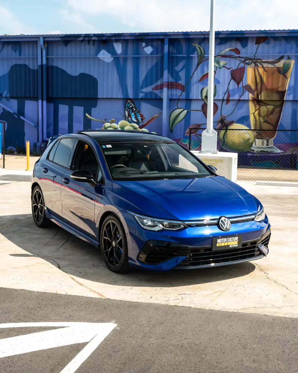 GOLF R